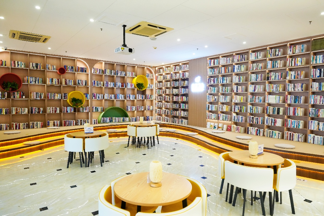 泉城書(shū)房長(zhǎng)田集團(tuán)分館