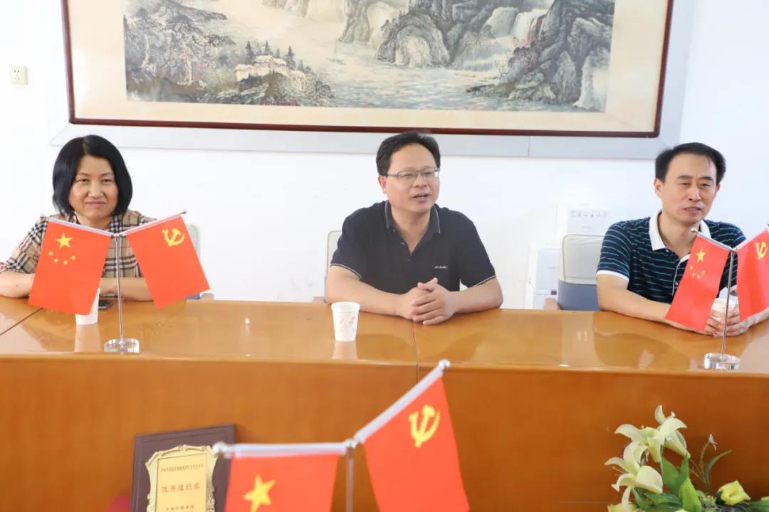 感恩有你 致敬老師—長(zhǎng)田實(shí)業(yè)慰問(wèn)特教老師 感恩有你 致敬老師—長(zhǎng)田實(shí)業(yè)慰問(wèn)特教老師