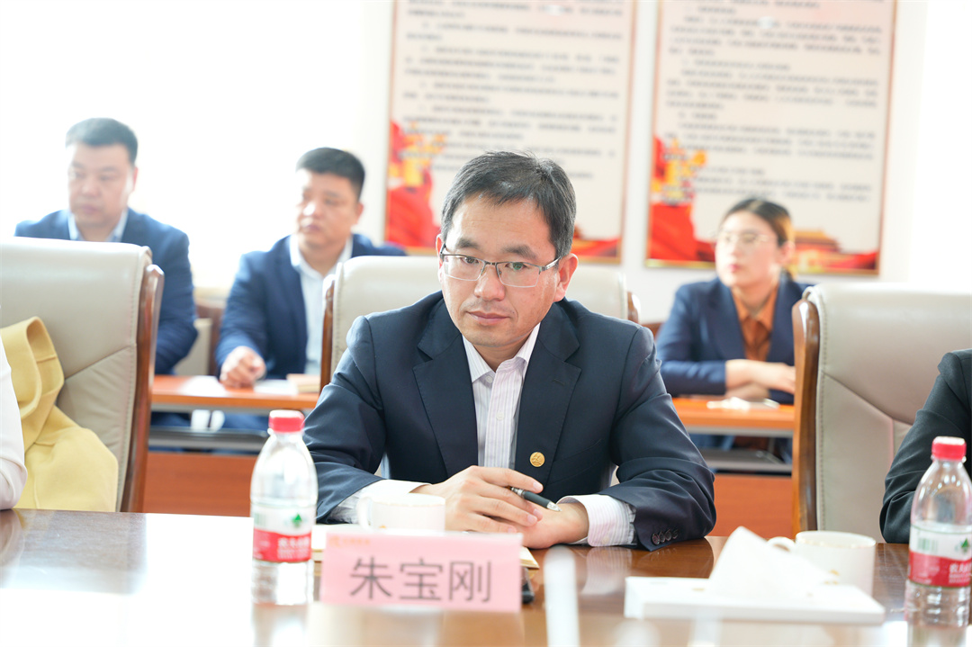 領(lǐng)導(dǎo) (9).jpg